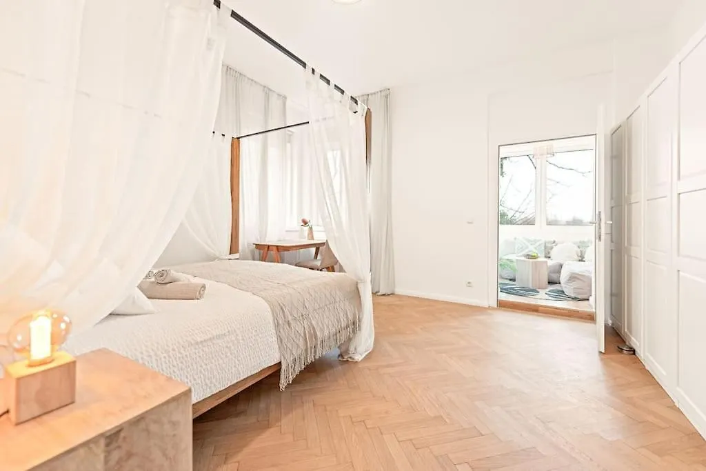 Cozy Apartment In Quiet Location, Fast Train Station 100M Away, Contactless Check-In Vienna